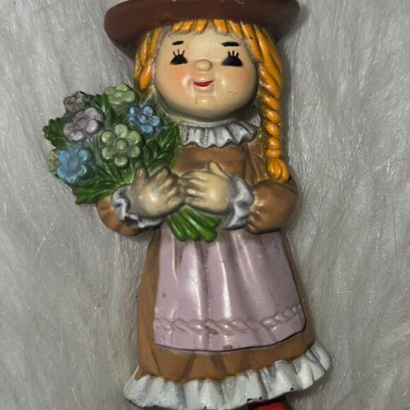 Vintage 1980's Bradford Exchange Ornament Girl with hat & flowers - Picture 1 of 4